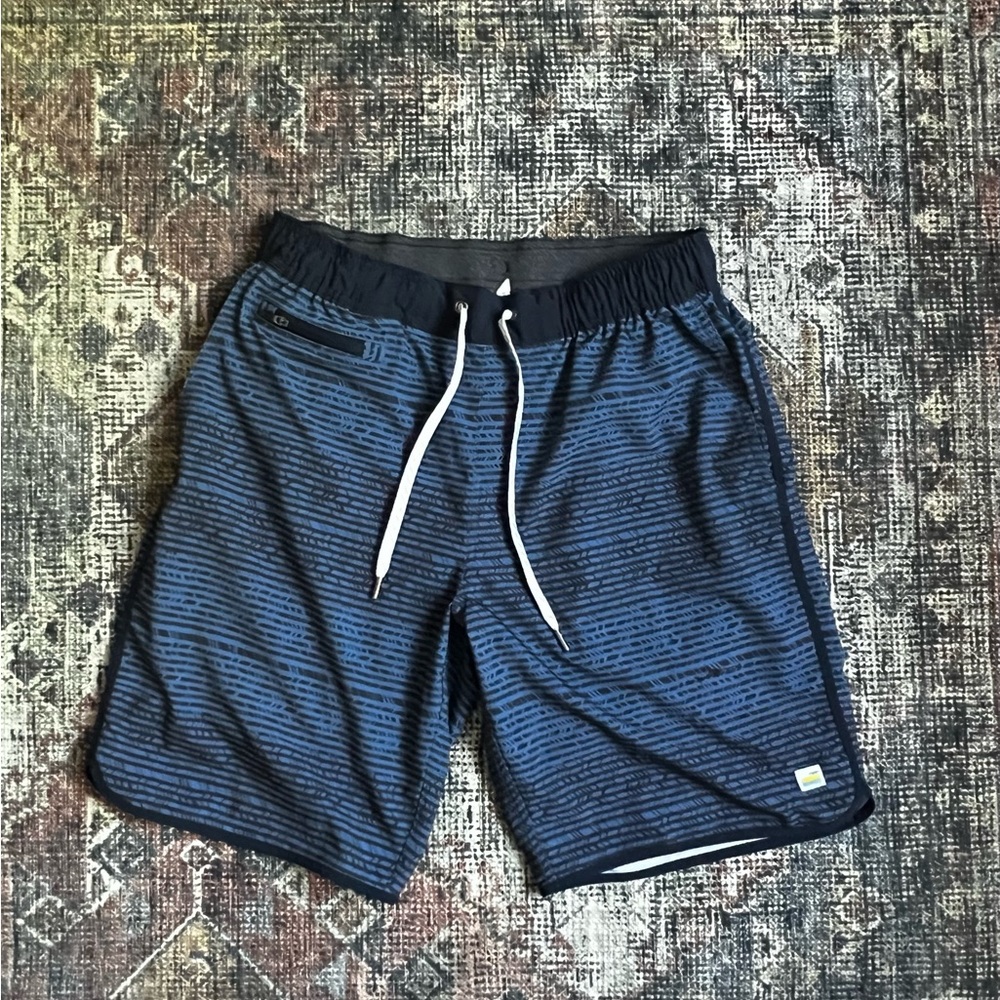 Vuori Men’s Banks Shorts